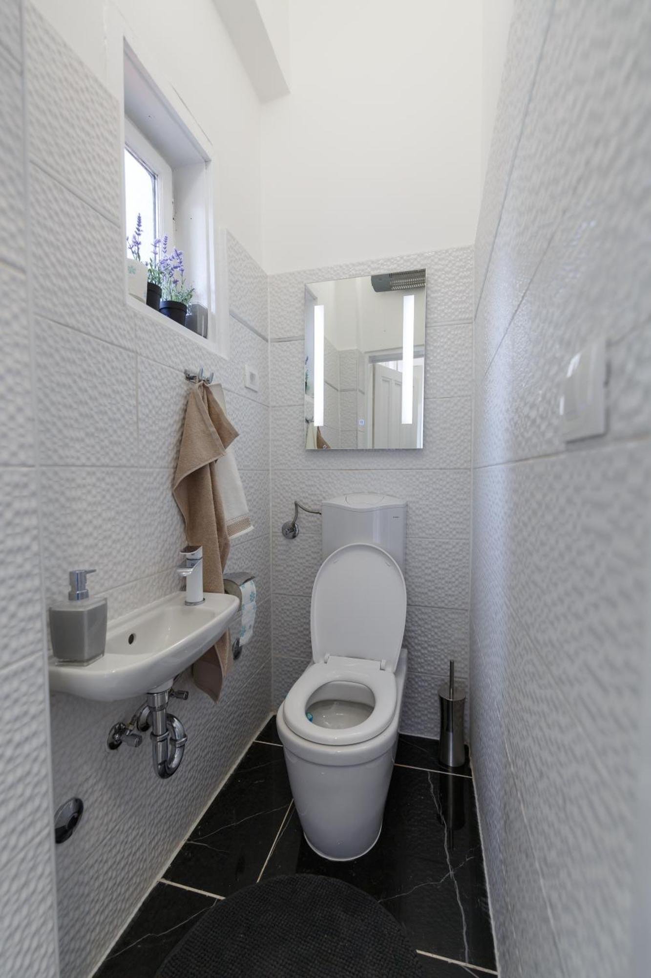 Apartman Royal Slavonski Brod Exterior foto