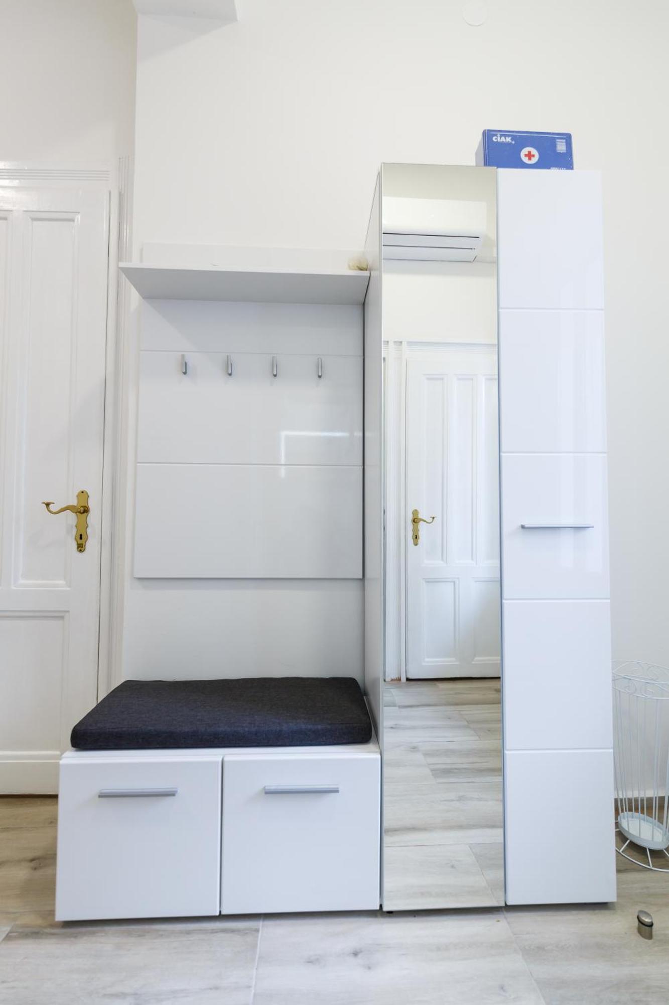 Apartman Royal Slavonski Brod Exterior foto