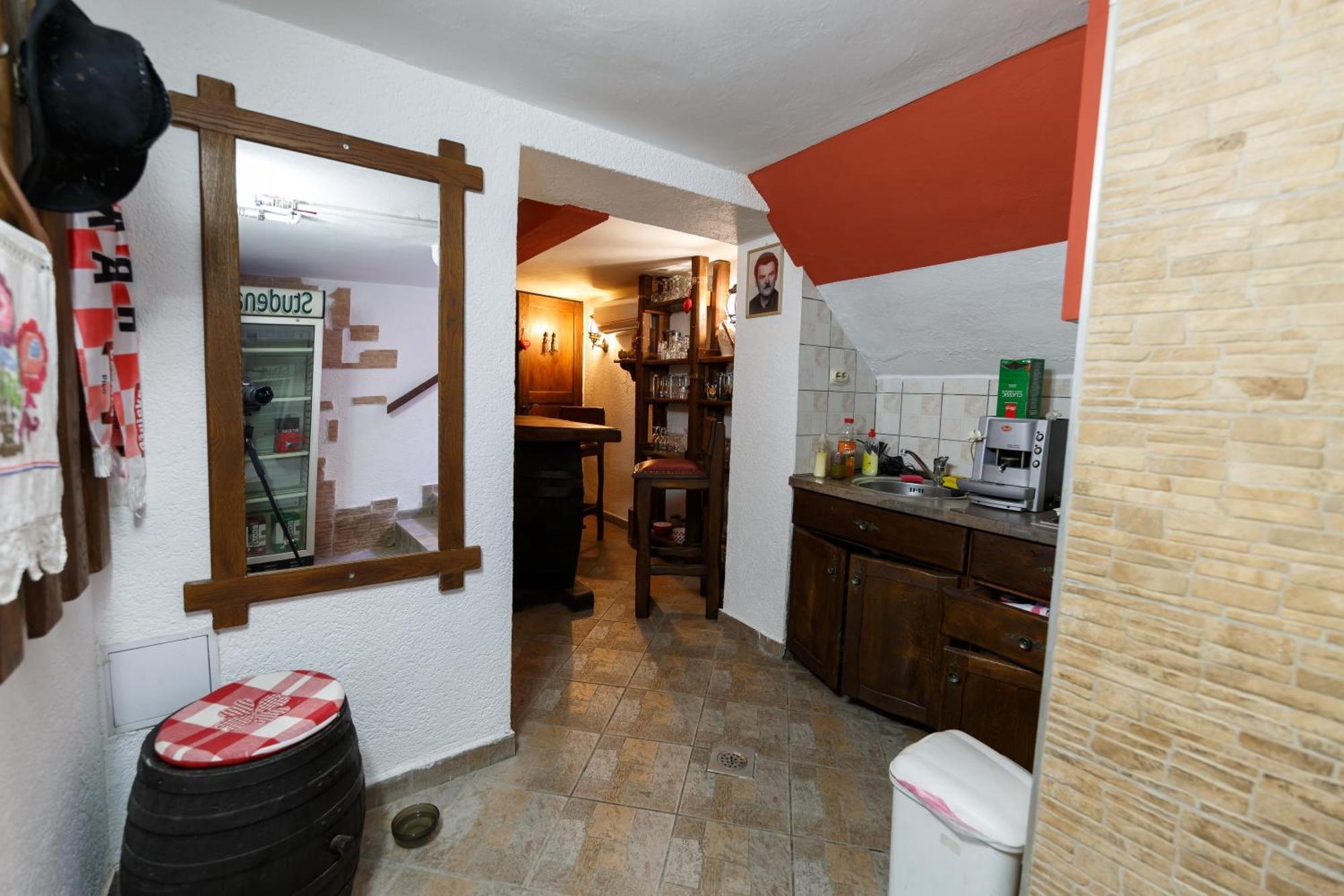 Apartman Royal Slavonski Brod Exterior foto