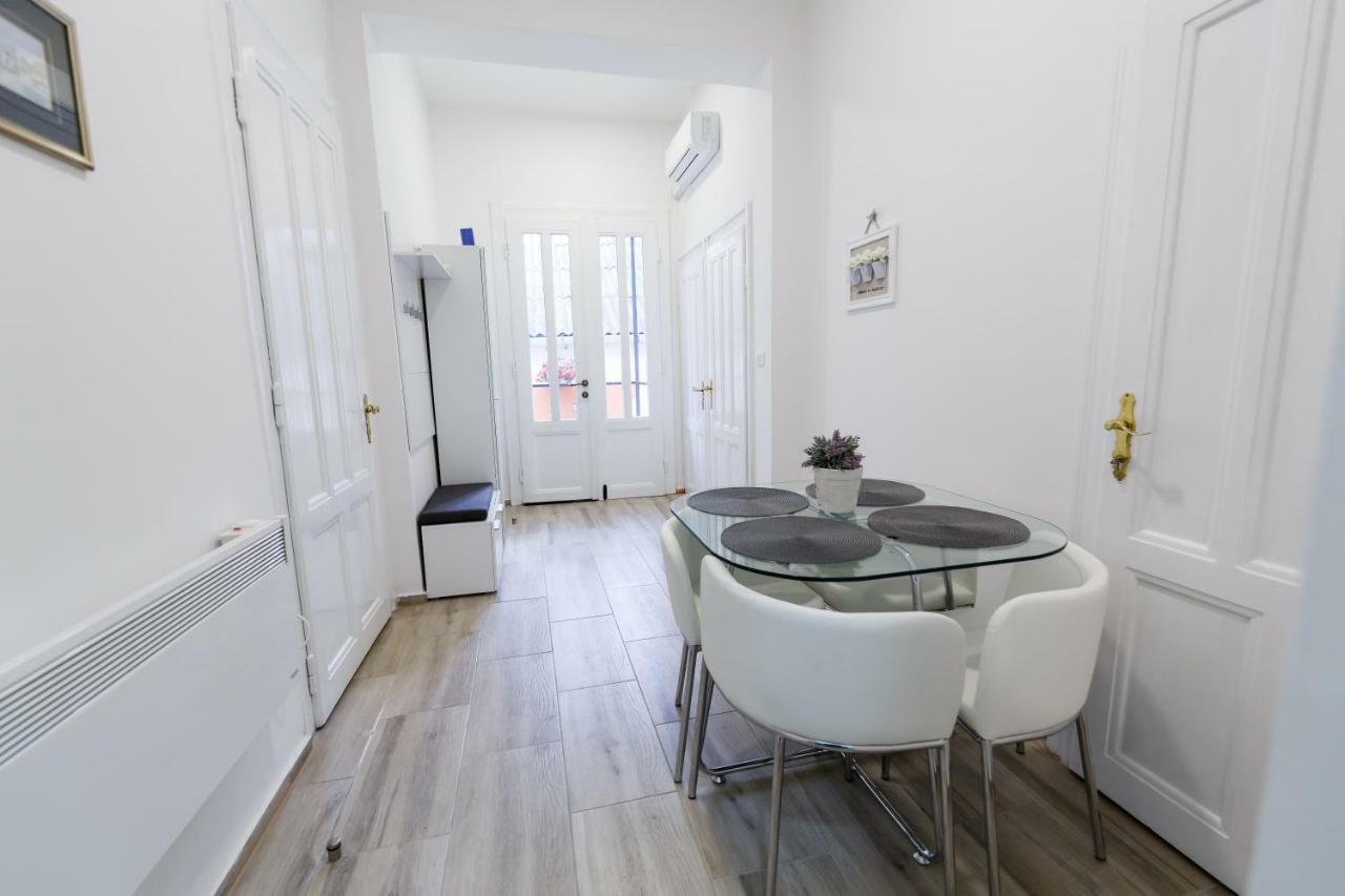 Apartman Royal Slavonski Brod Exterior foto